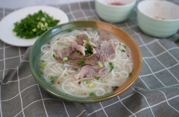 雄关区原味汤粉王培训